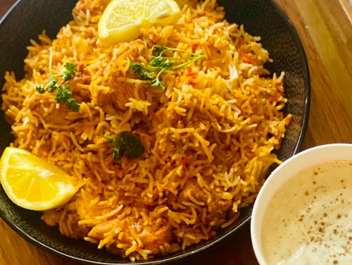 Boneless Chicken Biryani with Raita