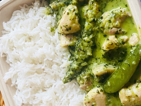 Thai Green Chicken Curry with Rice - Meal Prep